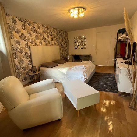 Ty Logis Bed and Breakfast Montrabe Buitenkant foto